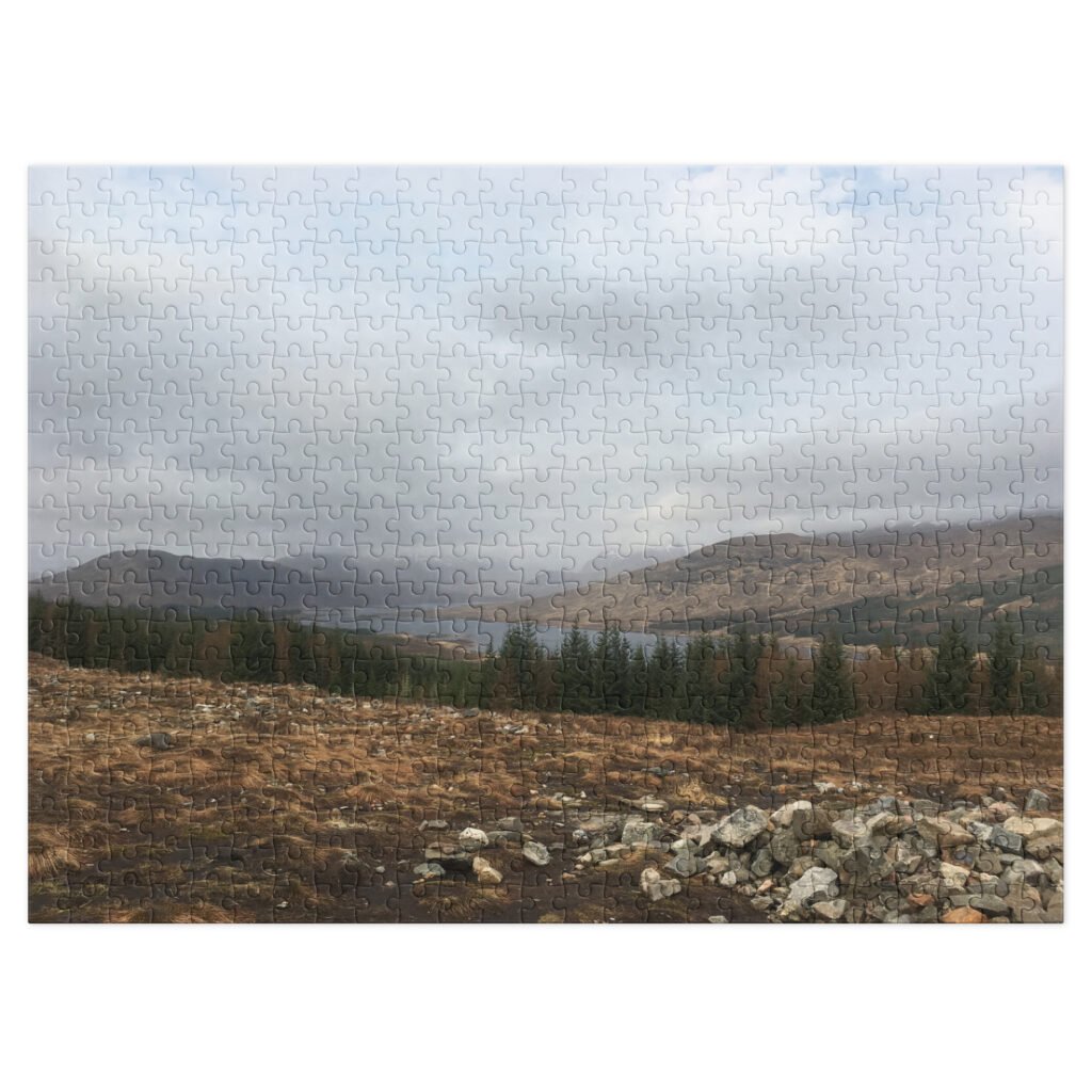 Jigsaw puzzle with tin highlands lake